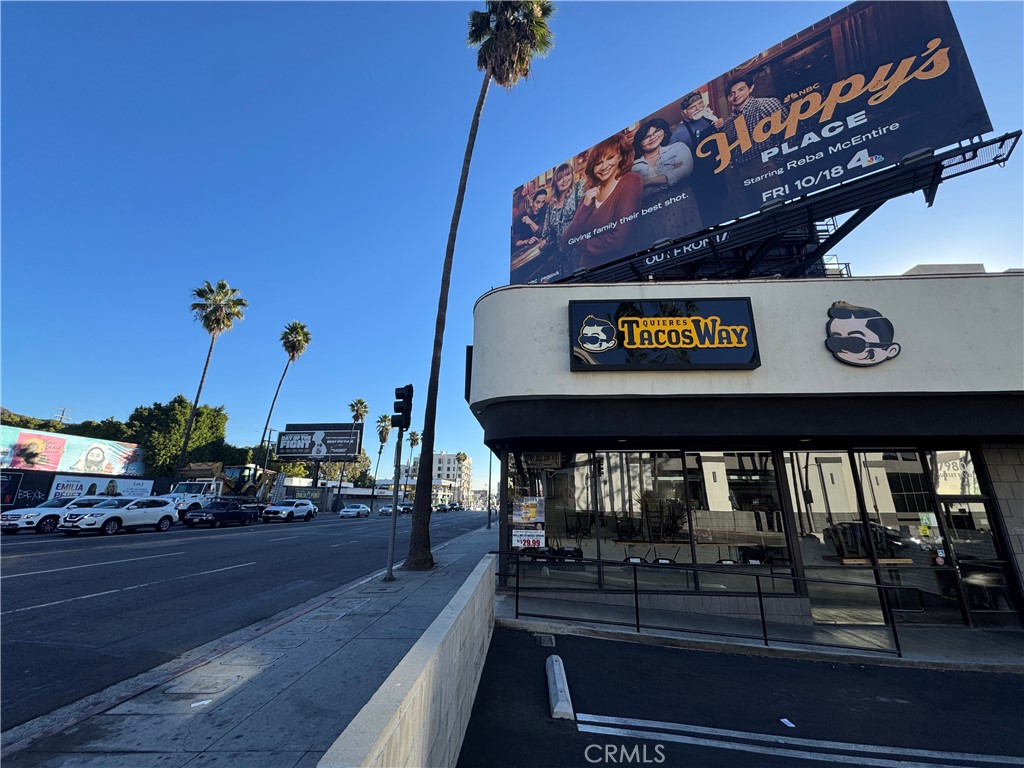 7980 Sunset Blvd Property Photo 3