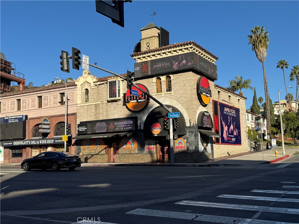 7980 Sunset Blvd Property Photo 18