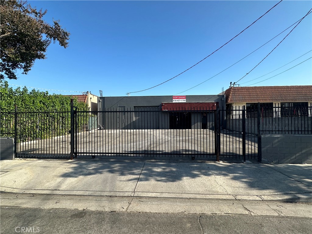 16134 Valerio Street Property Photo 5
