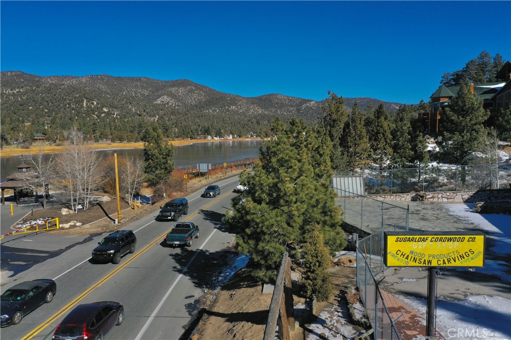 42193 Big Bear Boulevard Property Photo 4
