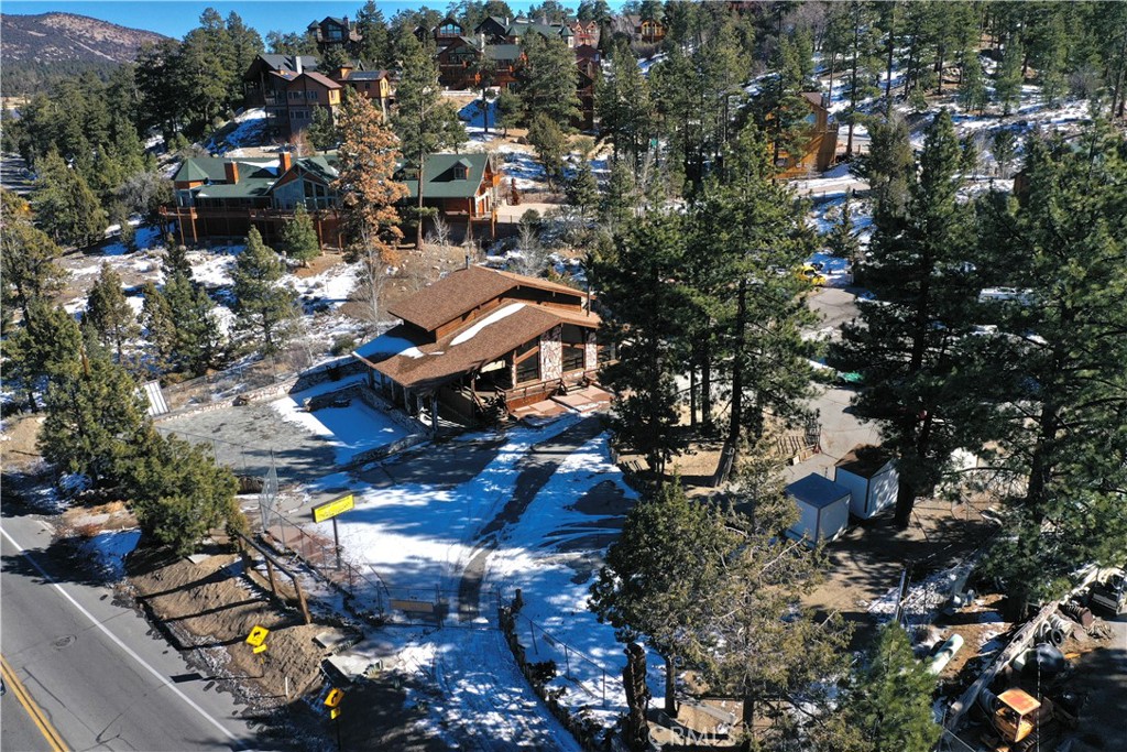 42193 Big Bear Boulevard Property Photo 7