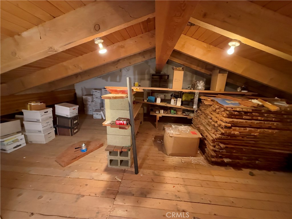 42193 Big Bear Boulevard Property Photo 28
