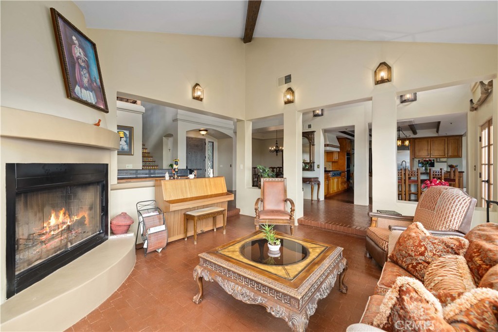 8420 Waters Road Property Photo 22
