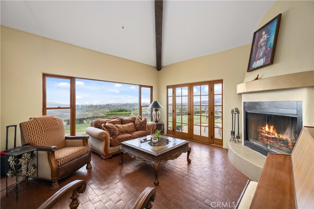 8420 Waters Road Property Photo 23