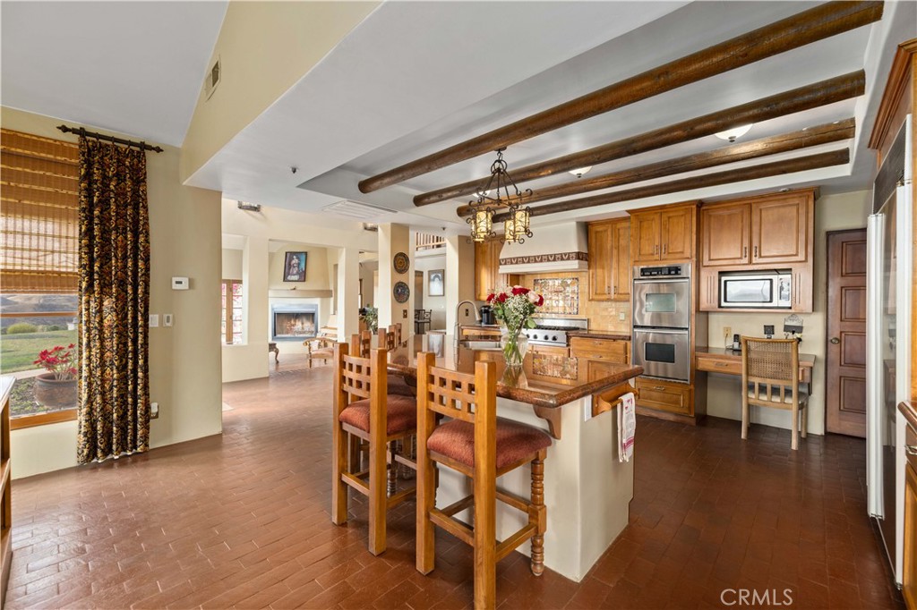 8420 Waters Road Property Photo 30