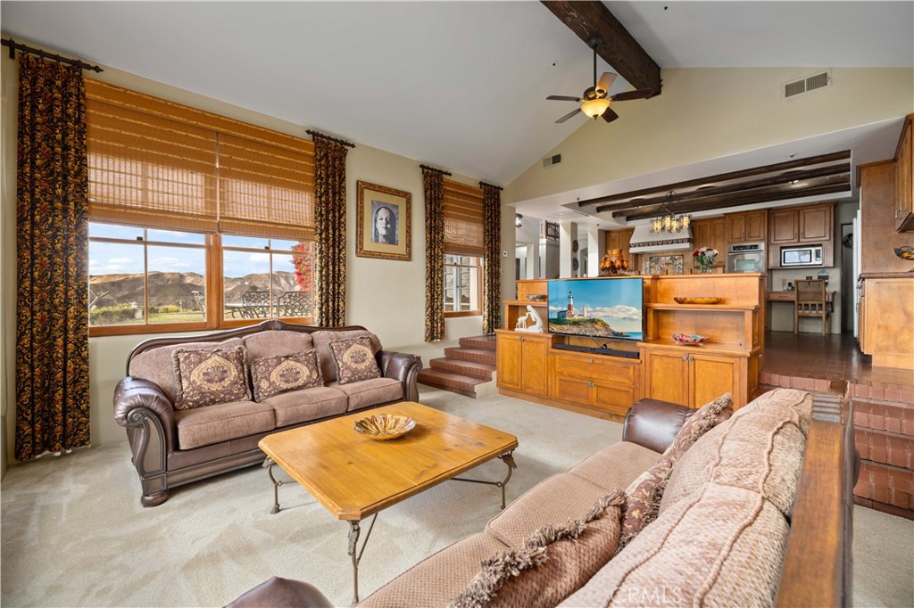 8420 Waters Road Property Photo 34