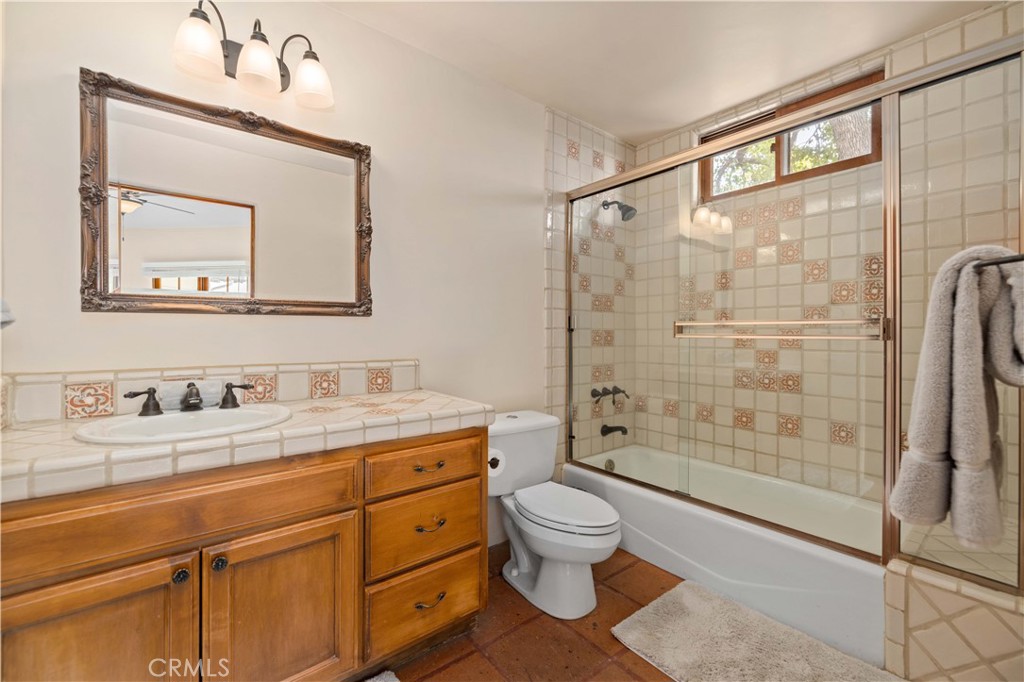 8420 Waters Road Property Photo 42