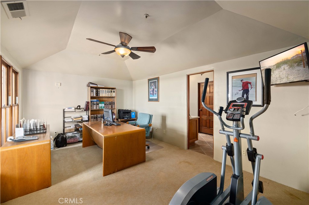 8420 Waters Road Property Photo 43