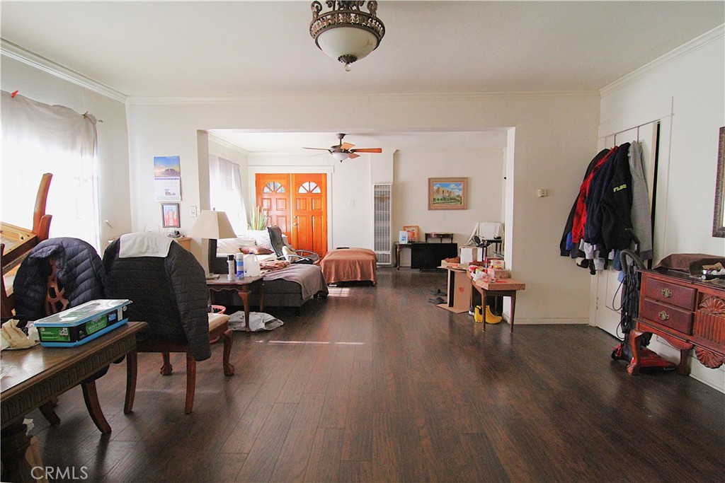 1108 N Kenmore Avenue Property Photo 29