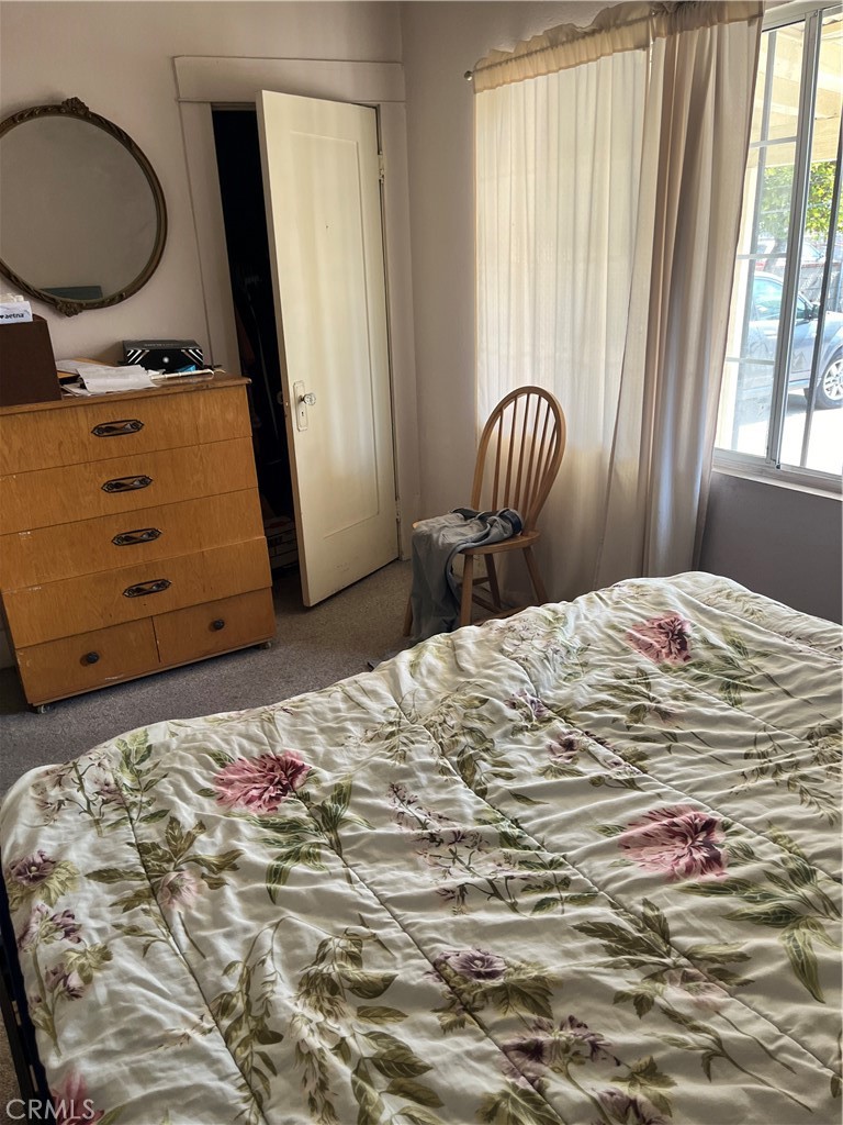 1108 N Kenmore Avenue Property Photo 33