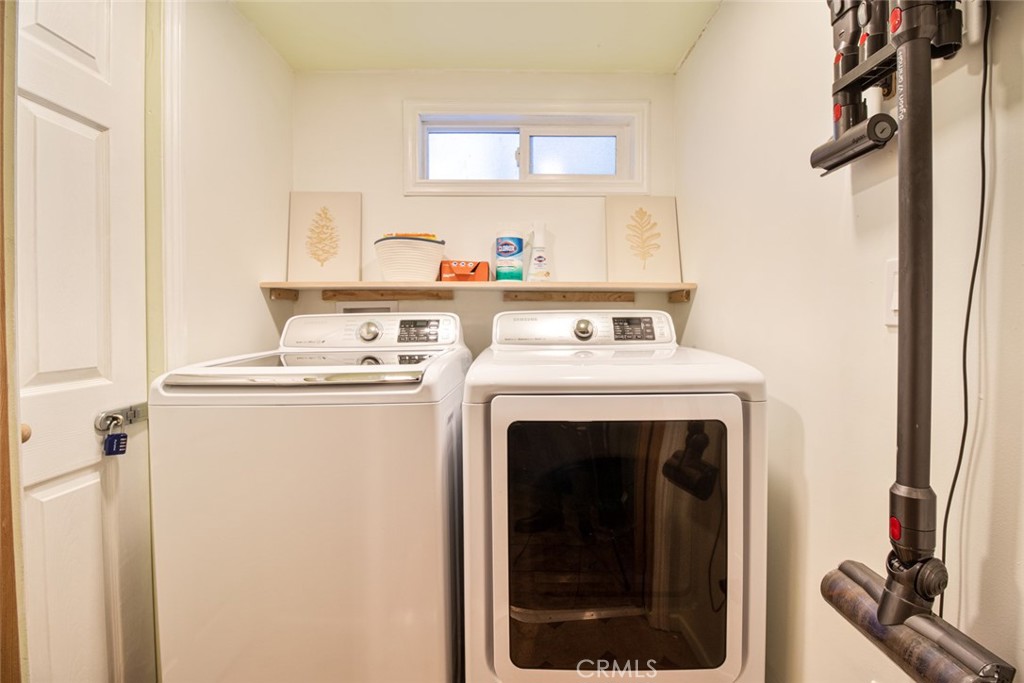 24719 Valle Drive Property Photo 15