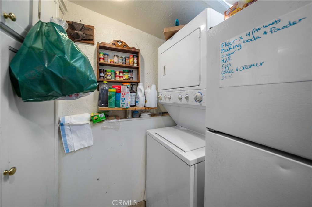1850 Katee Lane Property Photo 9