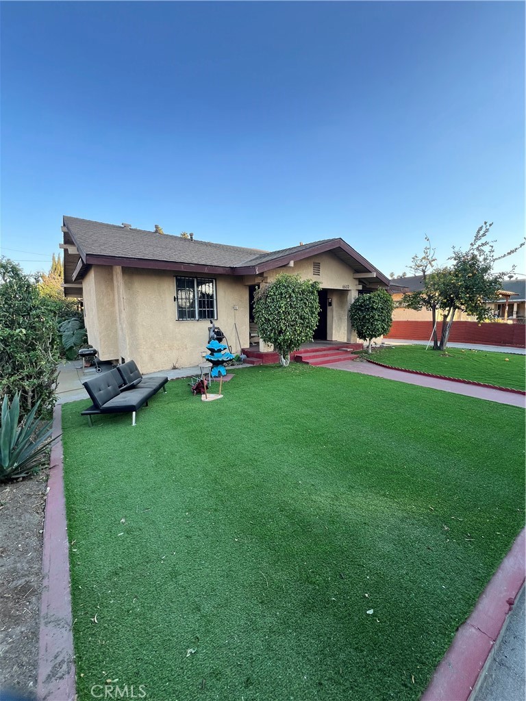 1560 E 66th Street Property Photo 2