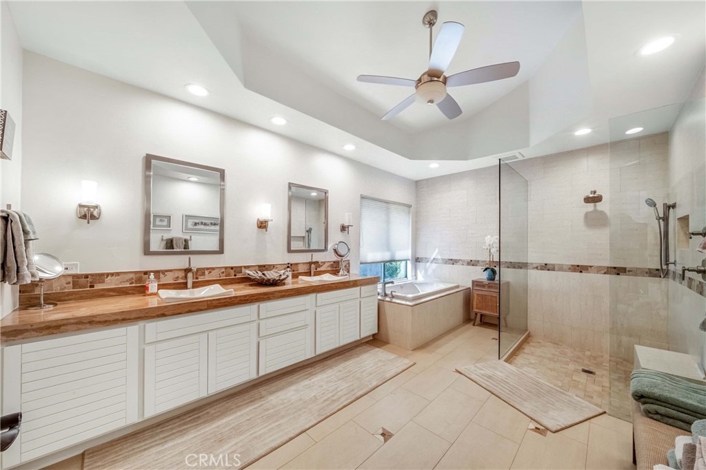 55840 Pebble Property Photo 33
