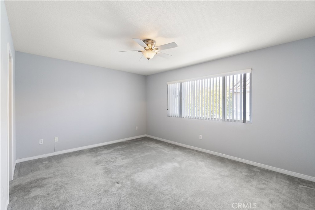 25708 Holiday Circle B Property Photo 32