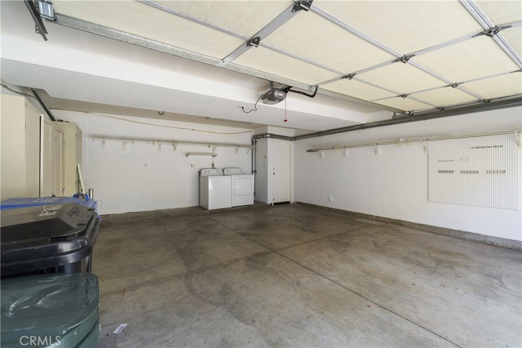 25708 Holiday Circle B Property Photo 39