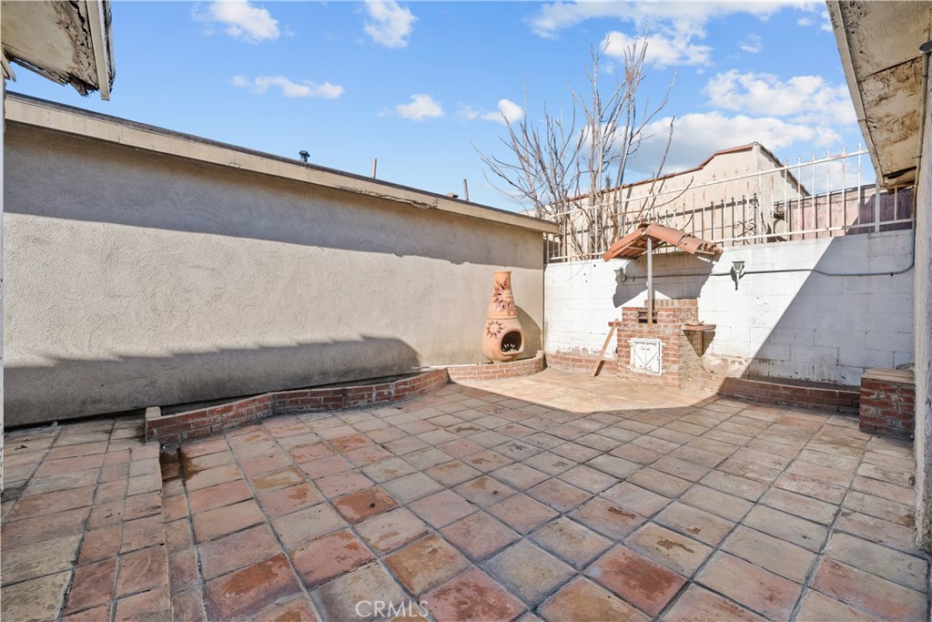 619 Elm Avenue Property Photo 7