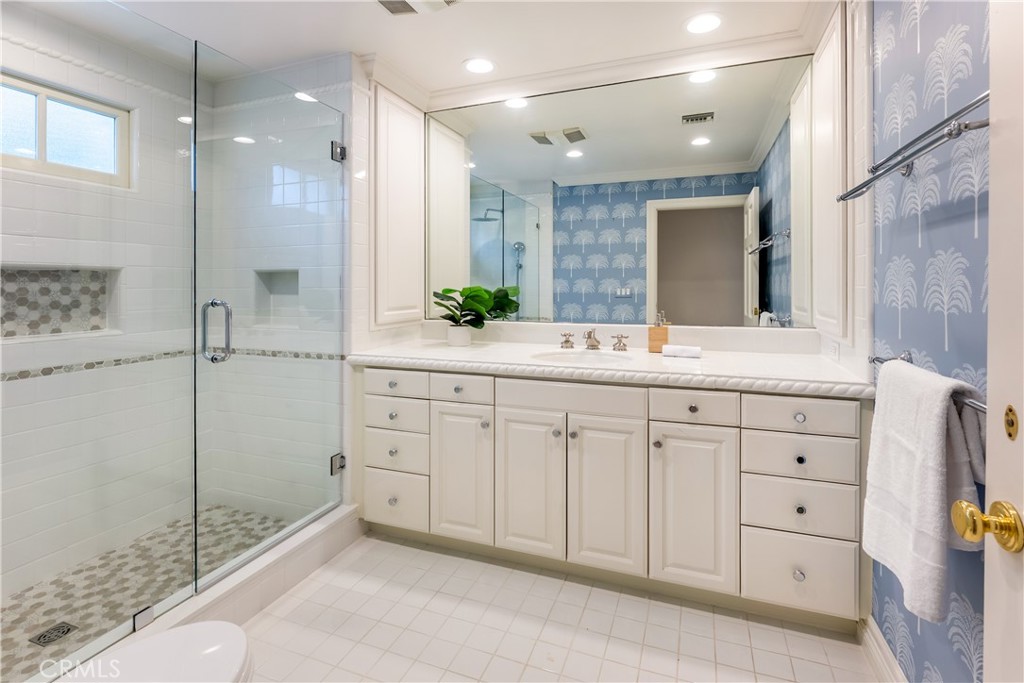 15530 Valley Vista Boulevard Property Photo 42