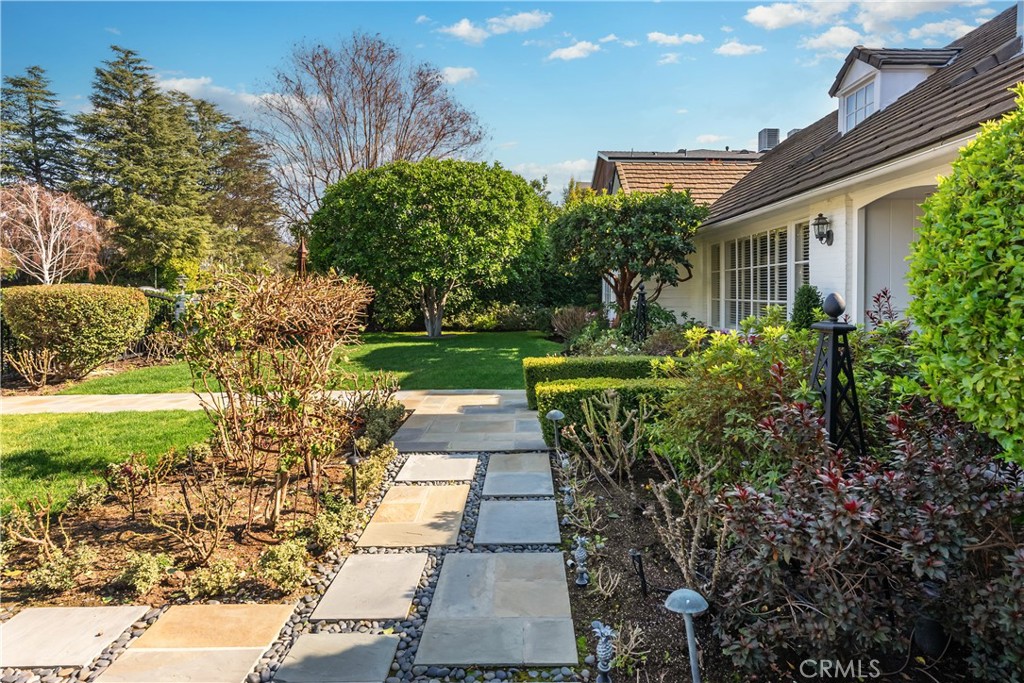 15530 Valley Vista Boulevard Property Photo 72
