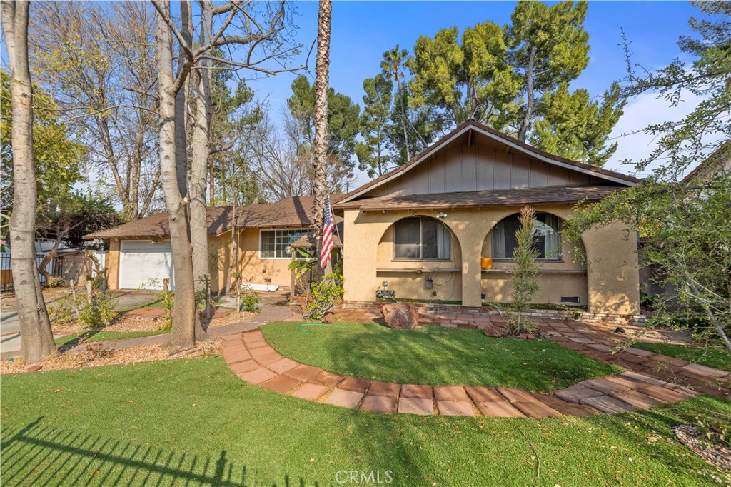 18371 Lahey Street Property Photo 2