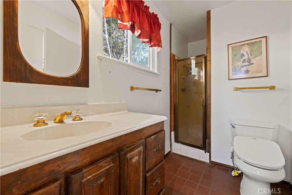 18371 Lahey Street Property Photo 9