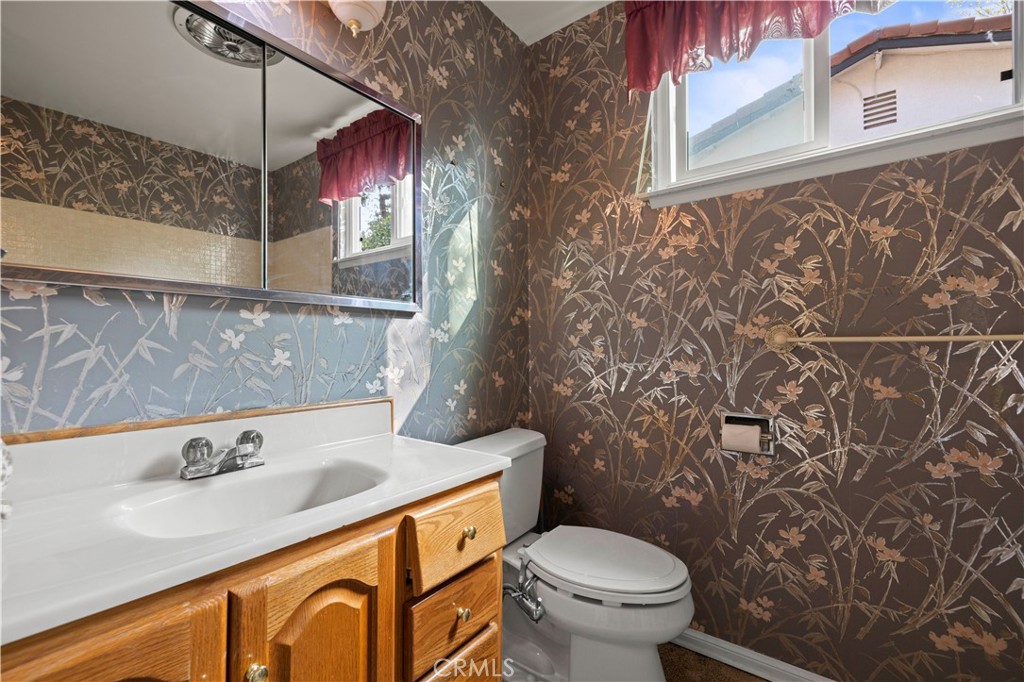 18371 Lahey Street Property Photo 11