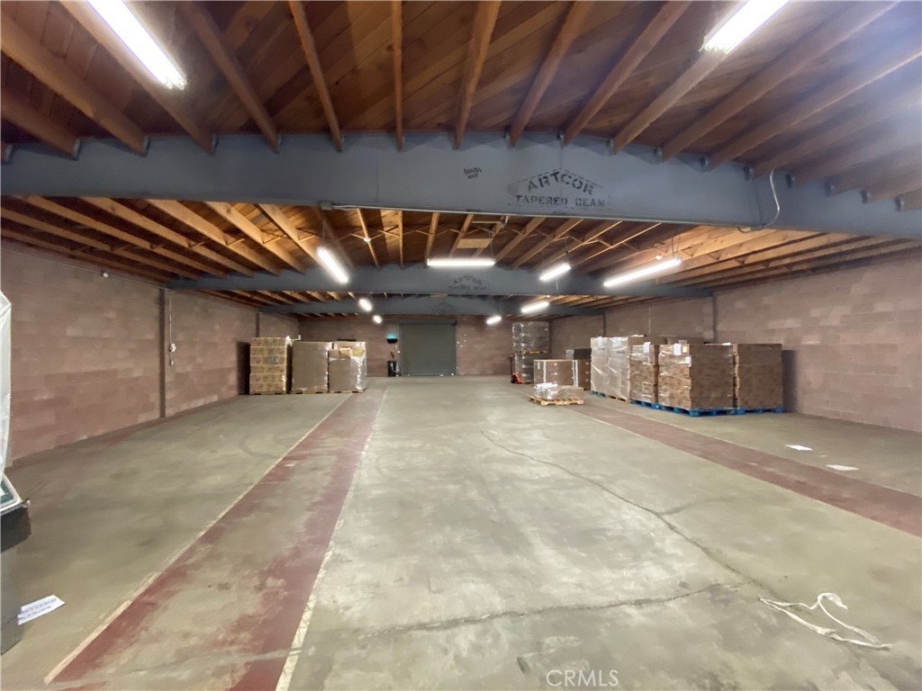 44820 Yucca Avenue Property Photo 10