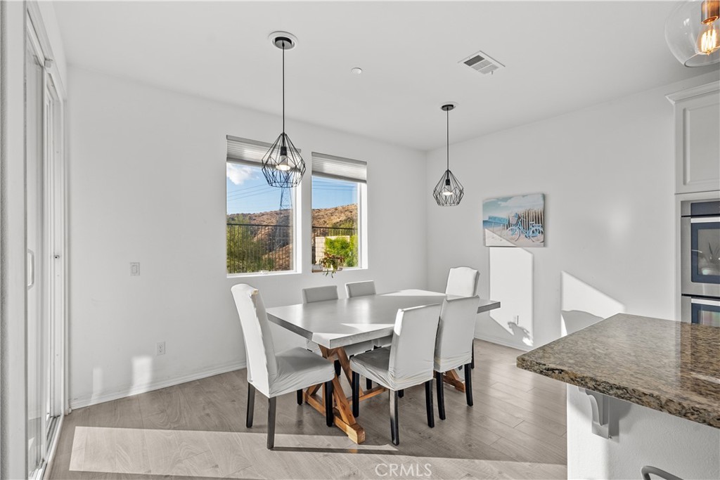 27287 Ardella Place Property Photo 12