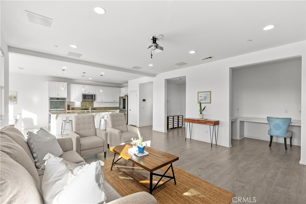 27287 Ardella Place Property Photo 16