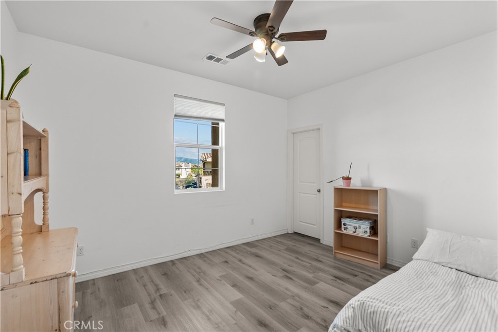 27287 Ardella Place Property Photo 34