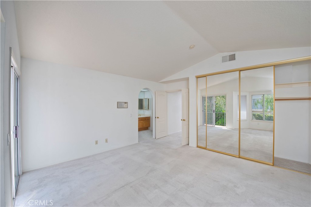 12050 Falcon Crest Way Property Photo 16