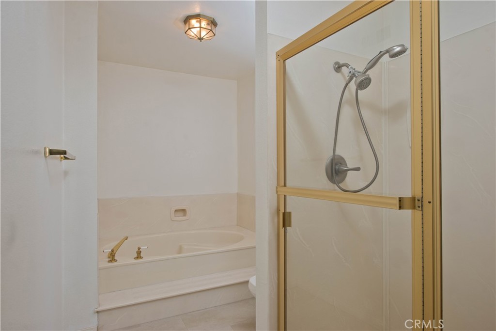 12050 Falcon Crest Way Property Photo 18