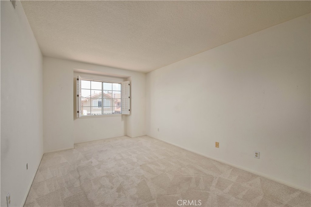 12050 Falcon Crest Way Property Photo 19