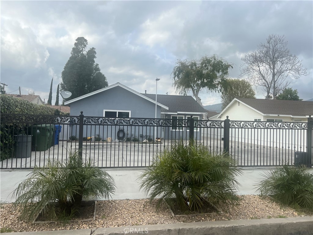 15057 Paddock Street Property Photo 7