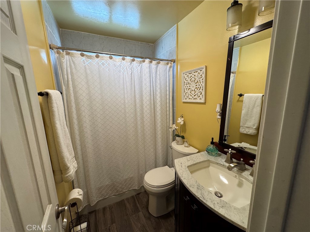 15057 Paddock Street Property Photo 9