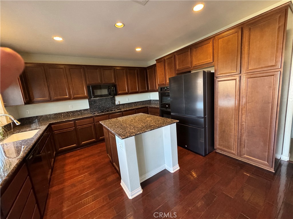 1368 Aztec Court Property Photo 15