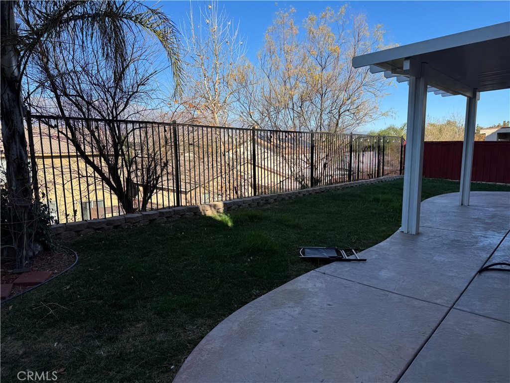 1368 Aztec Court Property Photo 26