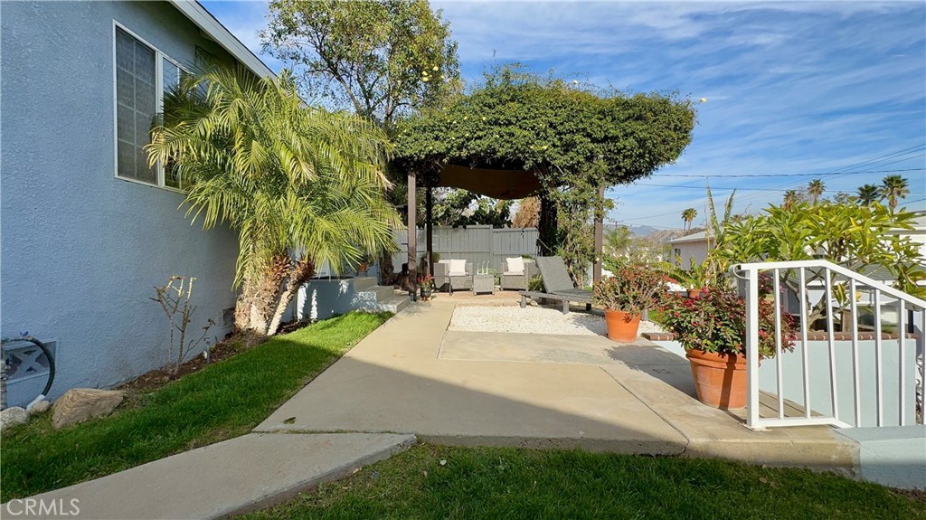 827 Griswold Avenue Property Photo 2