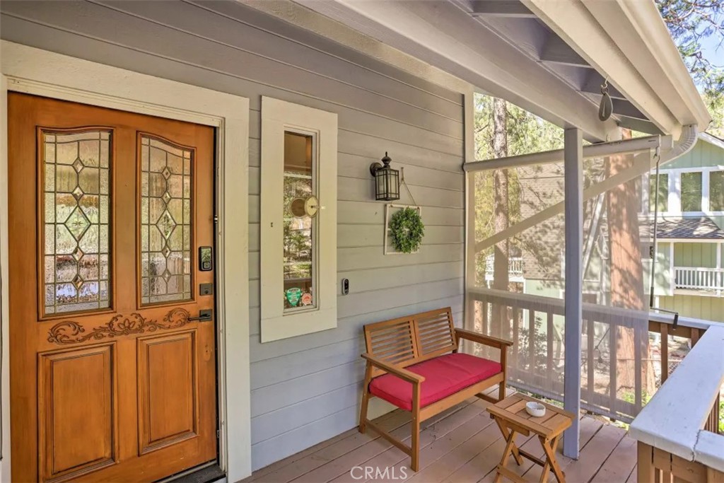 884 Grass Valley Road Property Photo 2