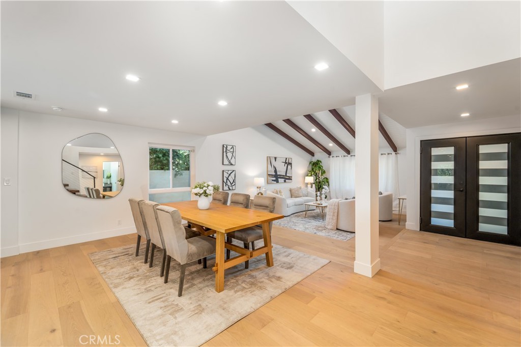13451 Albers Street Property Photo 4