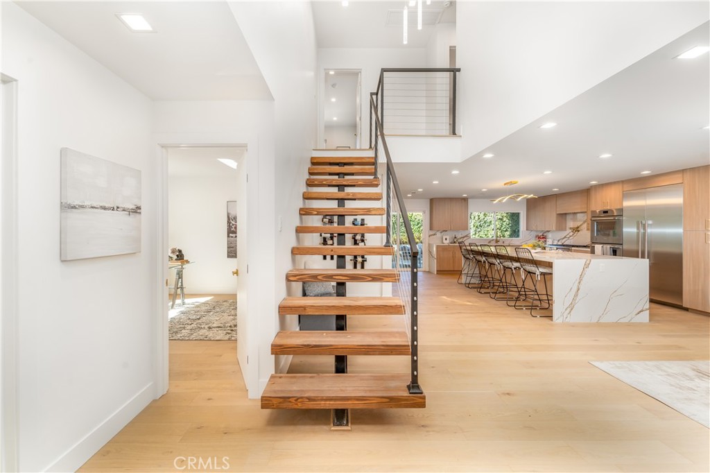 13451 Albers Street Property Photo 10