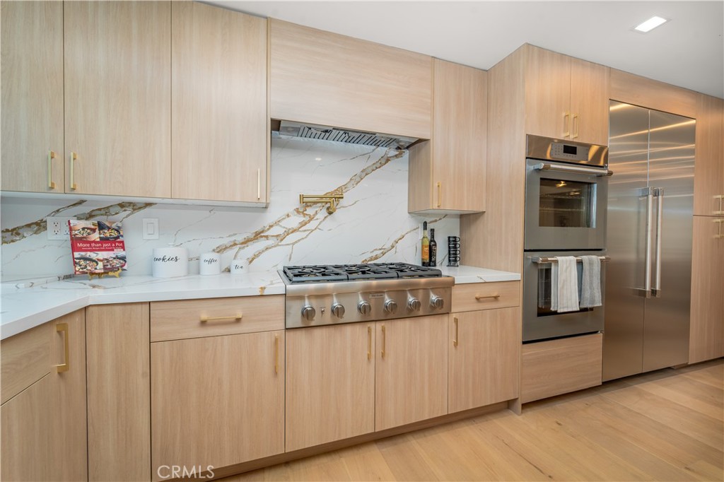 13451 Albers Street Property Photo 16