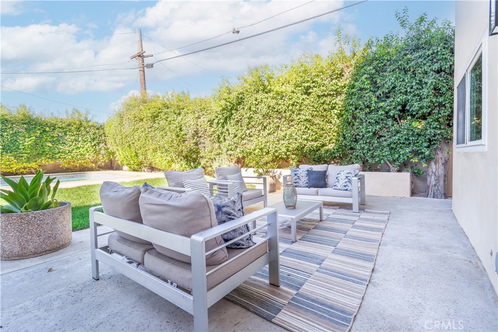 13451 Albers Street Property Photo 43
