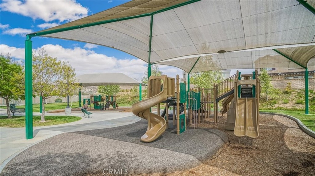 2842 Crocus Place Property Photo 24