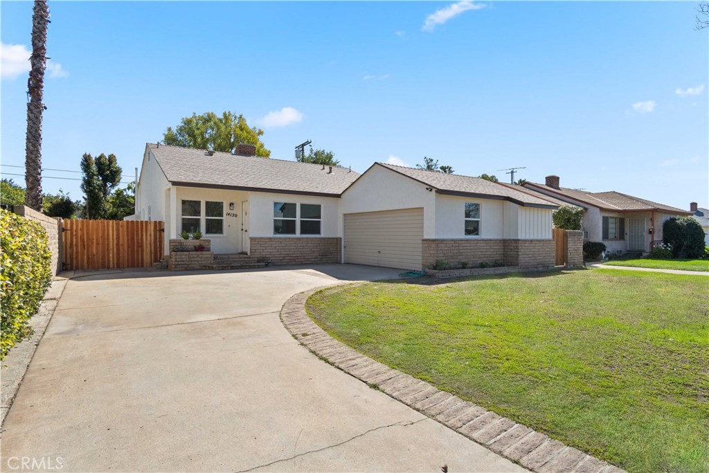 14130 Gain Street Property Photo