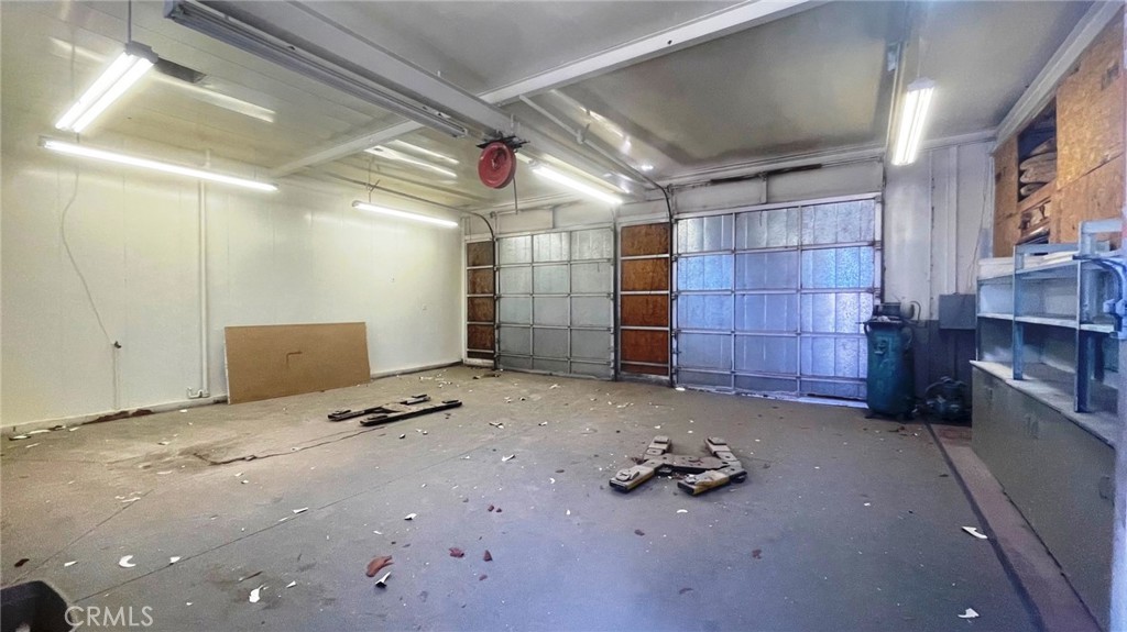 504 W Broadway Street Property Photo 6