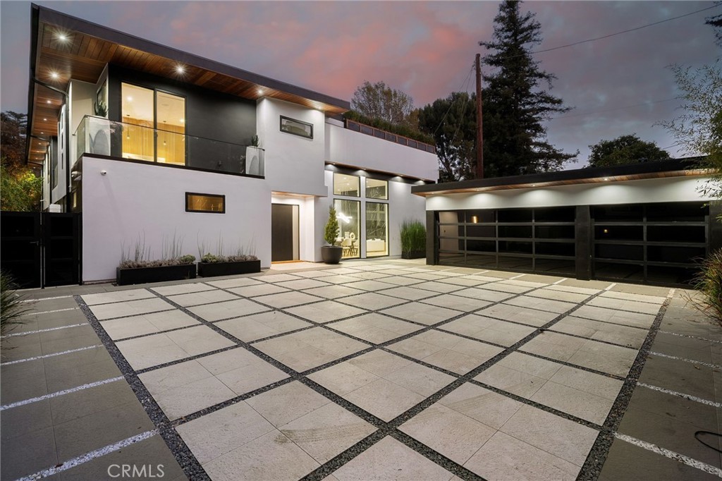 3822 1/2 Laurel Canyon Boulevard Property Photo