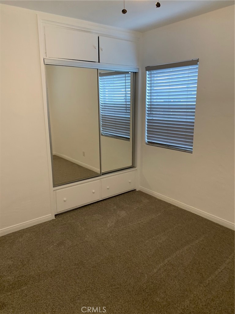 10402 Mcclemont Avenue Property Photo 9