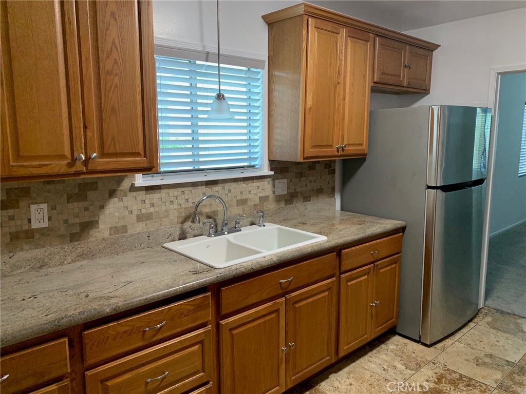 10402 Mcclemont Avenue Property Photo 10