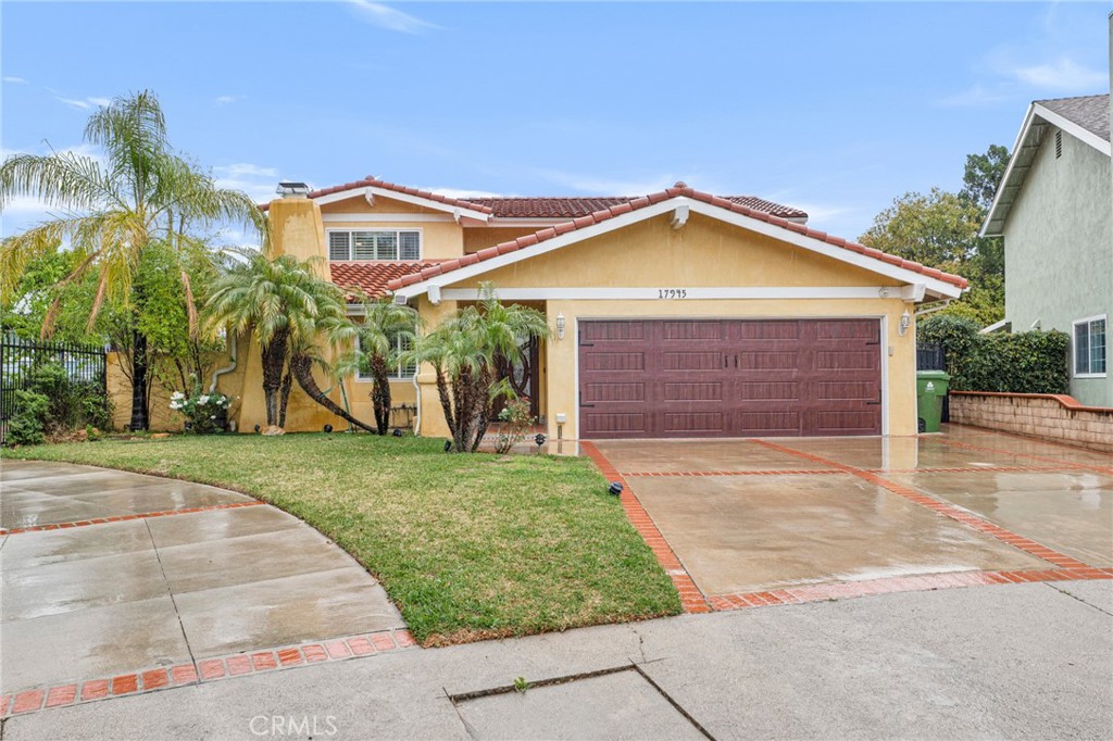 17945 Ludlow Street Property Photo